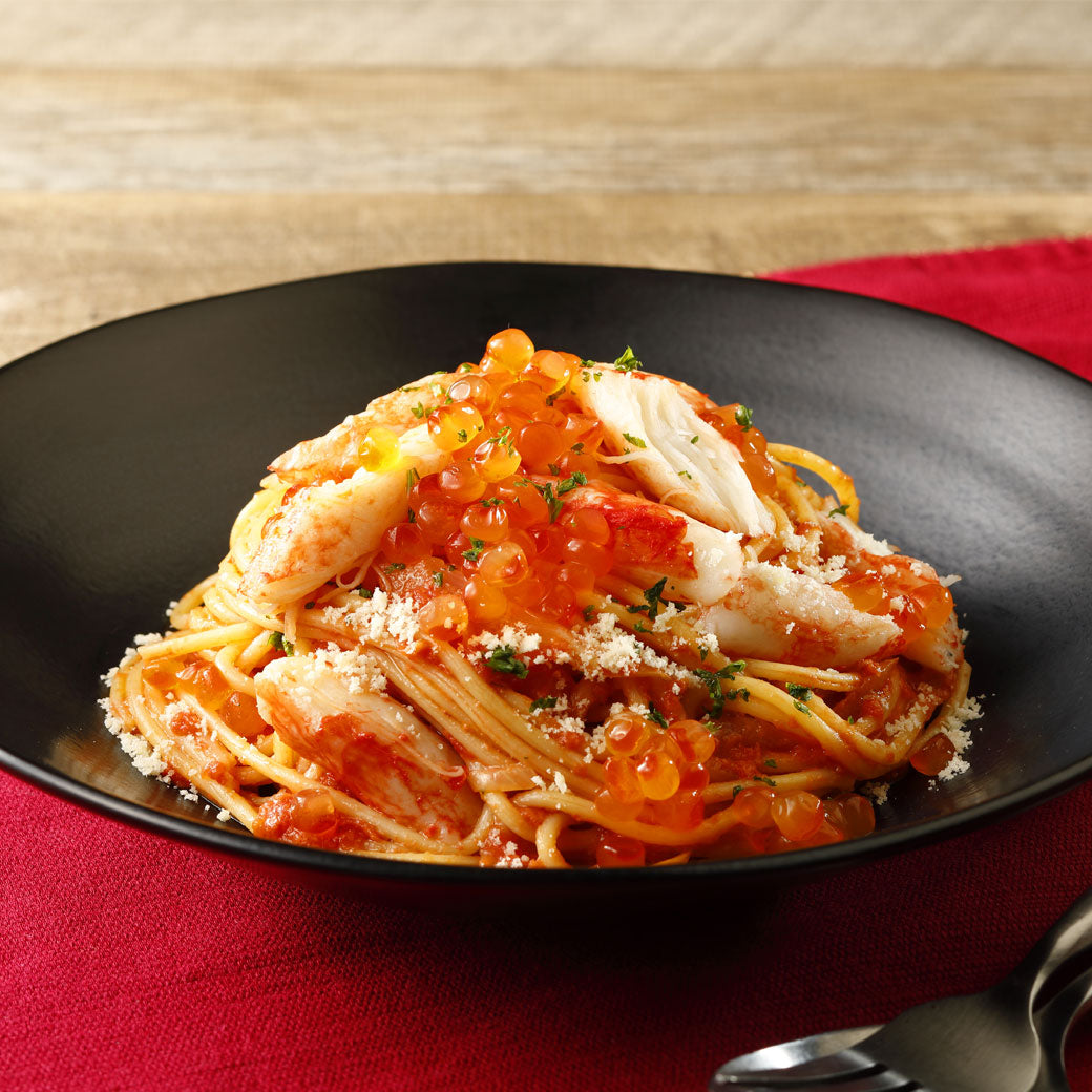 ほぼ毛ガニとほぼいくらのトマトクリームパスタ – カネテツデリカ