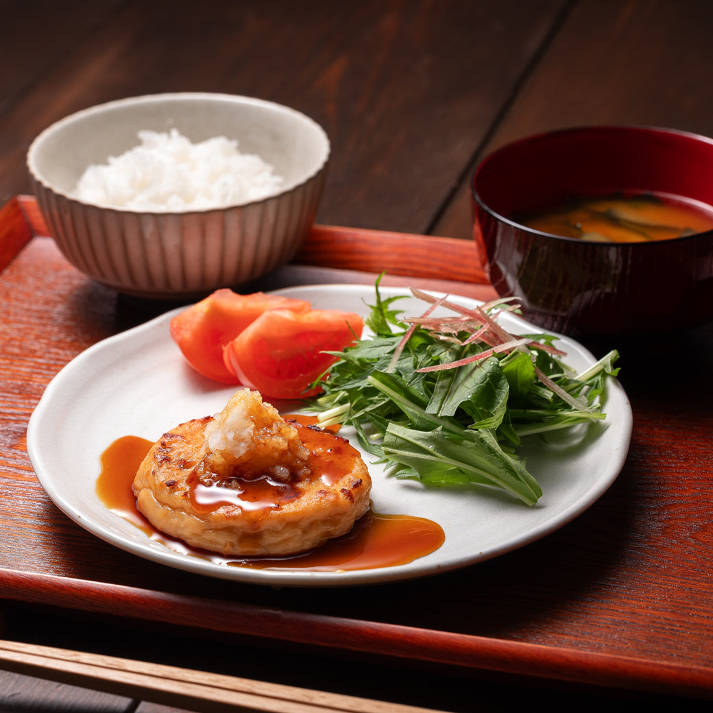 お魚ハンバーグ 鮭の定食