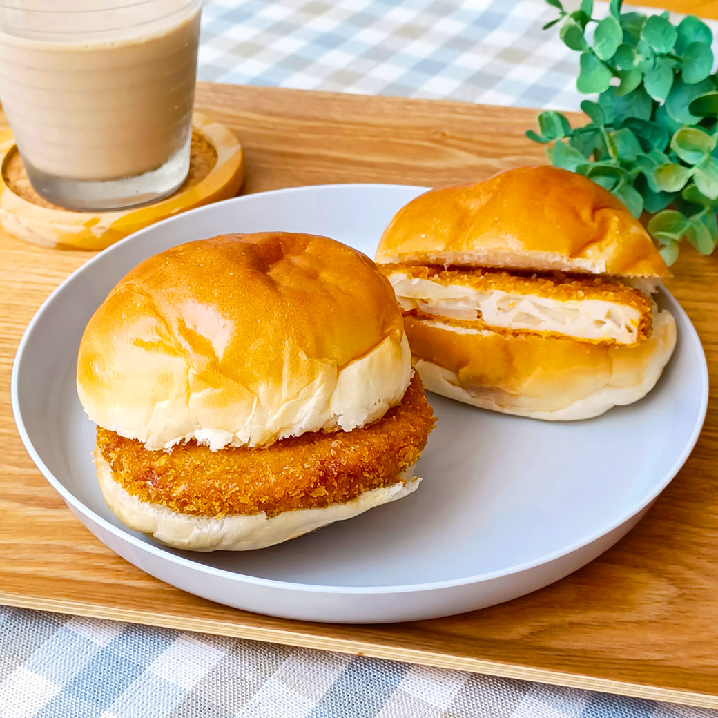 野菜フライのバター醤油風マーガリン入りロールパンサンド