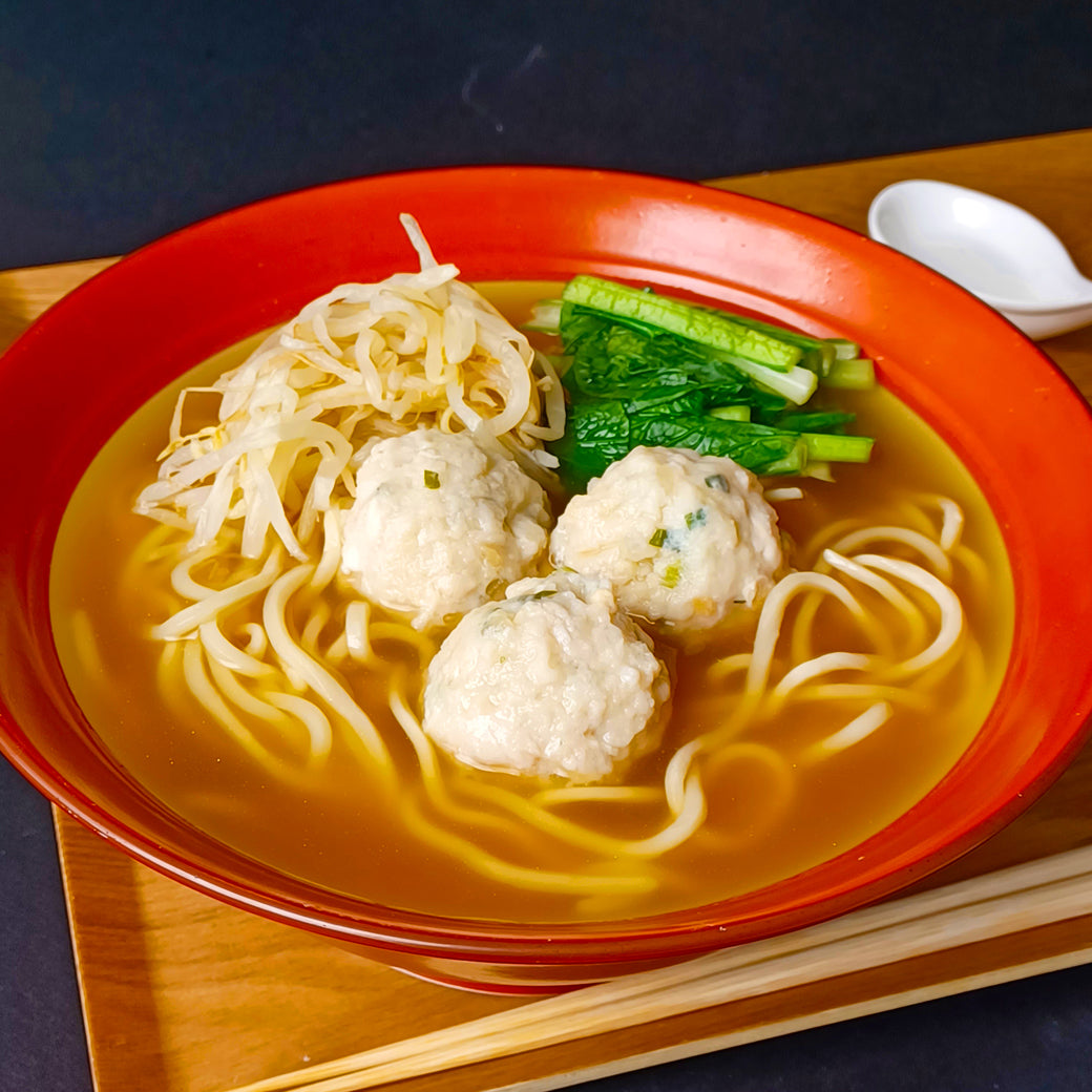 国産まぐろだんごのラーメン