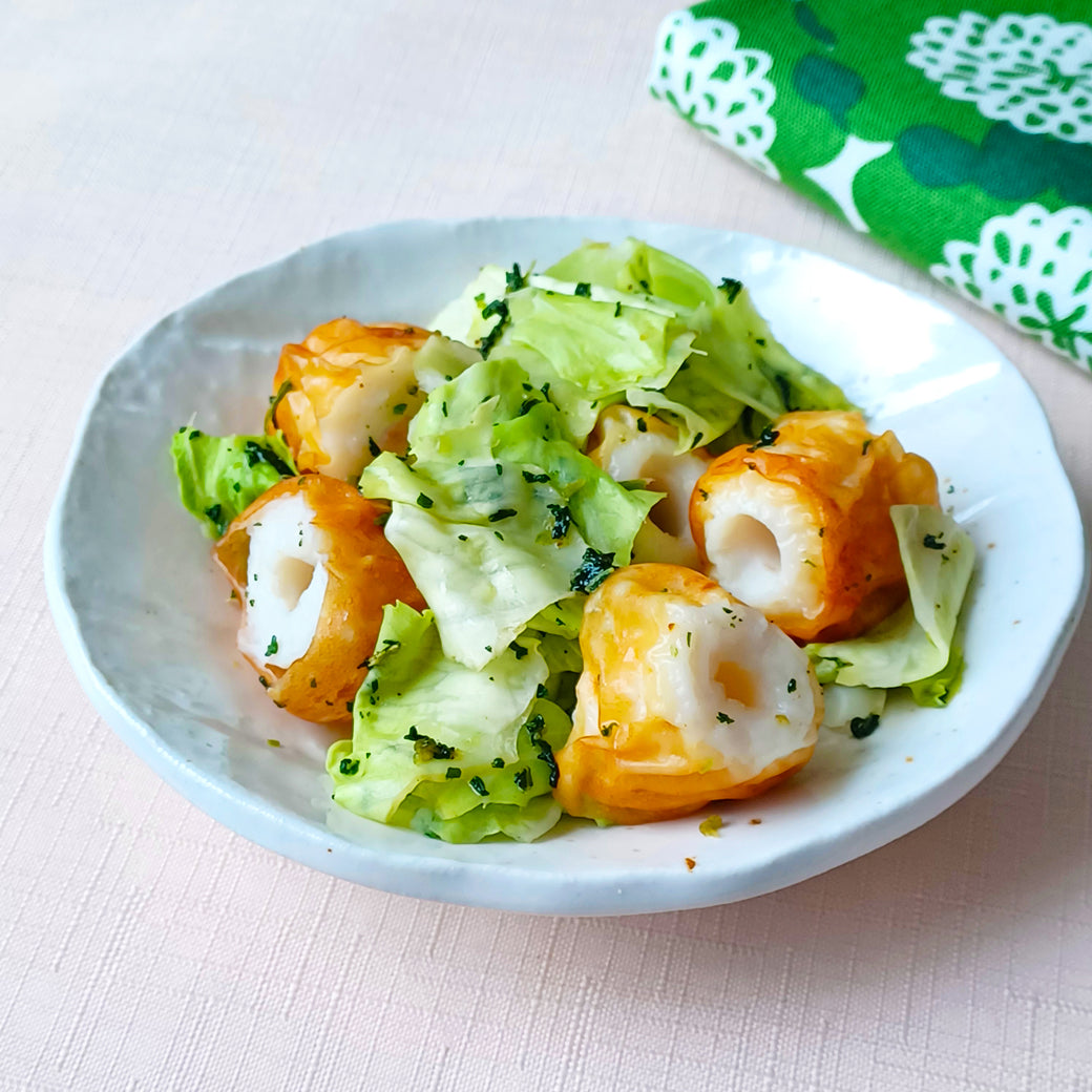 「だし　ひろし®」と鯛入りミニ太ちくわのキャベツ和え