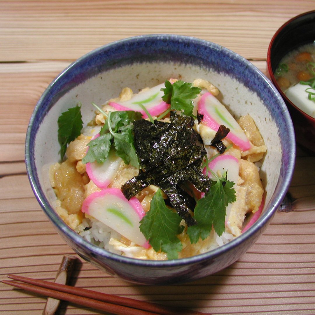 伝統 いろかめの木の葉丼